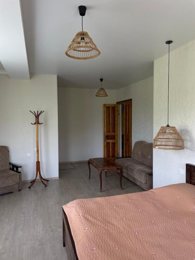 Bed and Breakfast Zaali'S Wine Cellar Vani Экстерьер фото