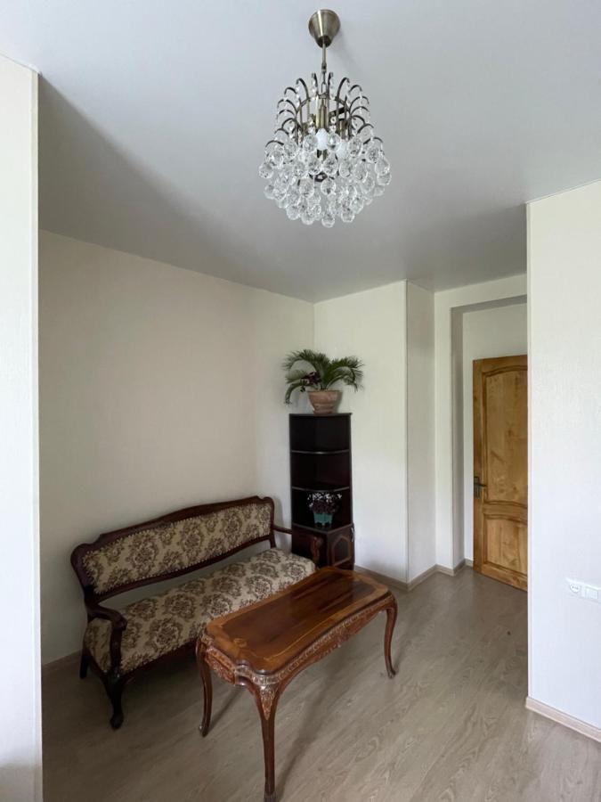Bed and Breakfast Zaali'S Wine Cellar Vani Экстерьер фото